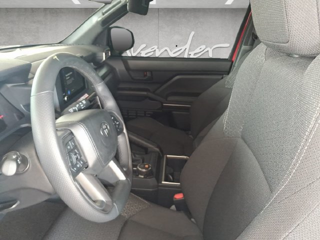 Used 2026 Toyota 4Runner SR5 AWD/4WD image 24
