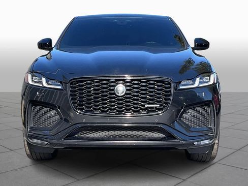 Used 2024 Jaguar F-PACE R-Dynamic S image 4