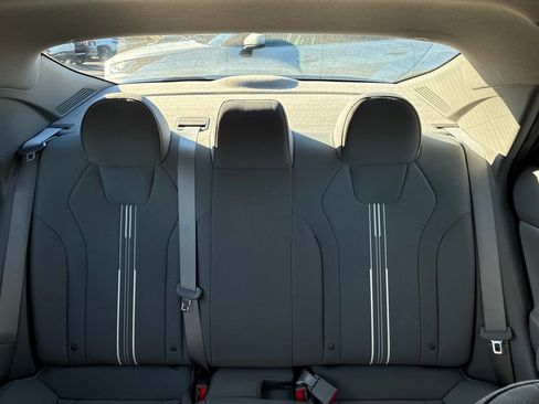 Used 2023 Hyundai Elantra SEL image 13