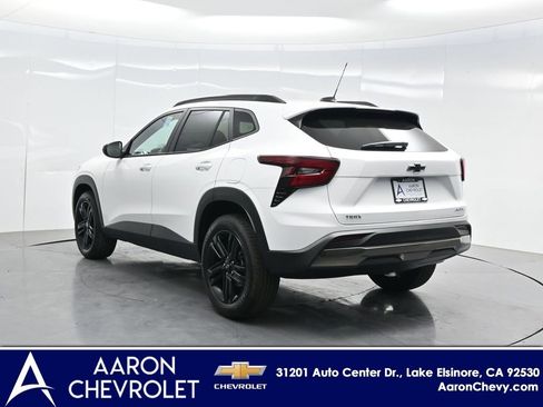 New 2026 Chevrolet Trax ACTIV w/ Driver Confidence Package FWD image 5
