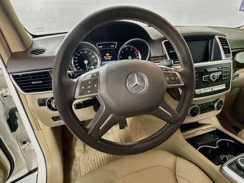 Used 2015 Mercedes-Benz ML 350 4MATIC image 11