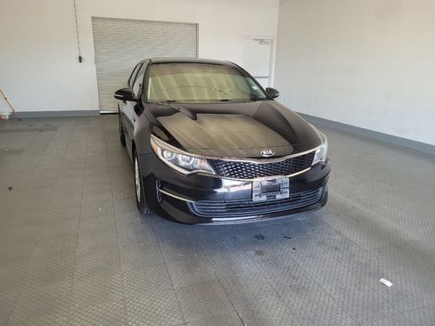 Used 2017 Kia Optima LX FWD image 14