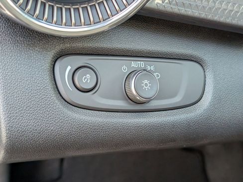 New 2026 Chevrolet Trax ACTIV w/ Driver Confidence Package image 18