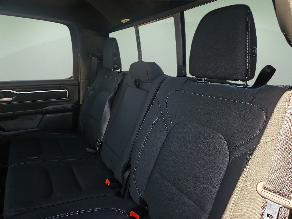 Used 2025 RAM 1500 Big Horn AWD/4WD image 13
