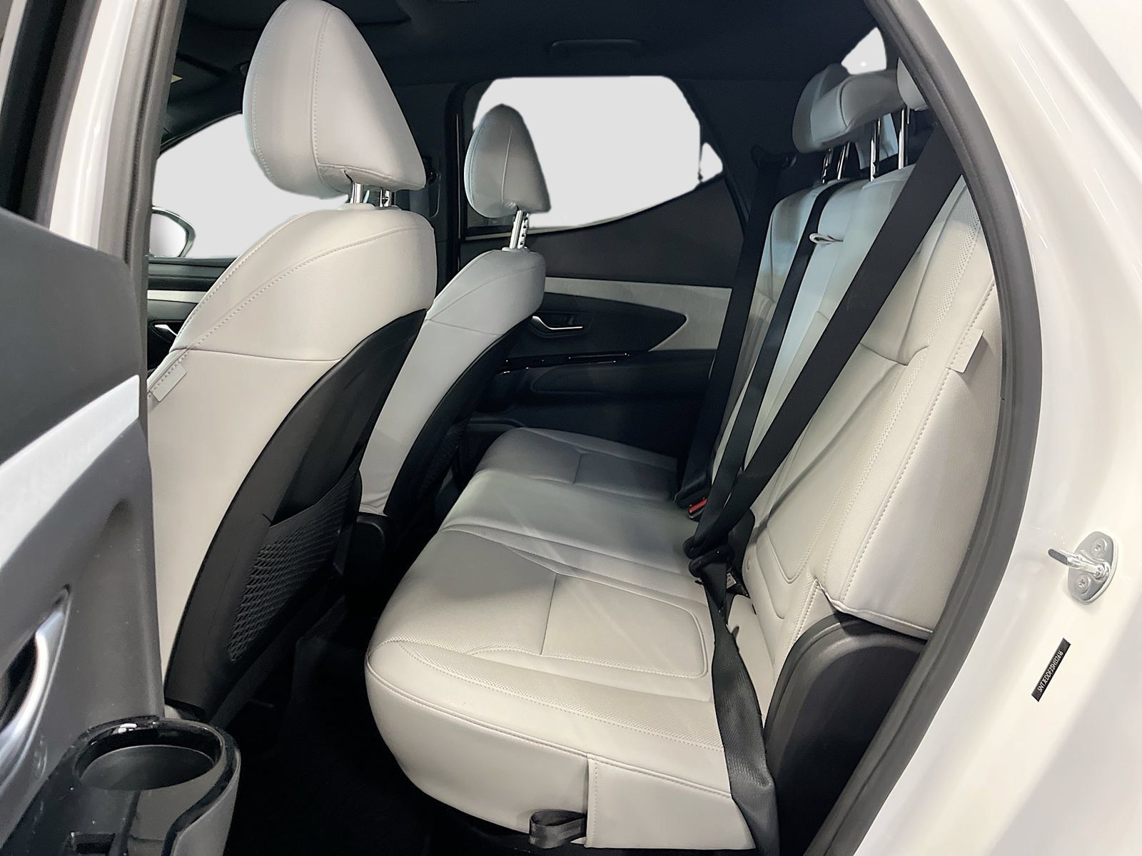 Used 2025 Hyundai Santa Cruz Limited AWD/4WD image 26