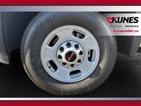 New 2026 GMC Sierra 2500 Pro AWD/4WD image 11