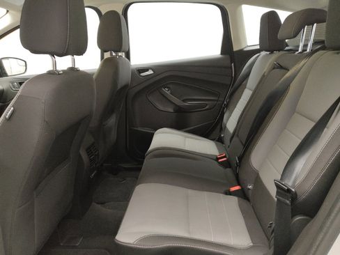 Used 2016 Ford C-MAX SE image 18