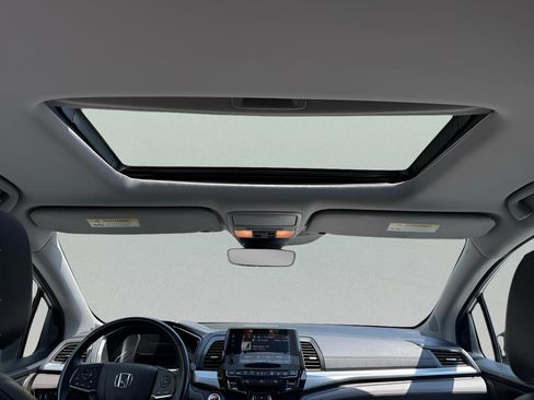 Used 2021 Honda Odyssey EX-L image 19