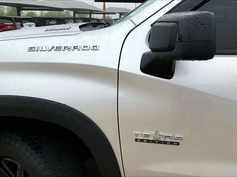 Used 2021 Chevrolet Silverado 1500 RST w/ Texas Edition Plus image 31