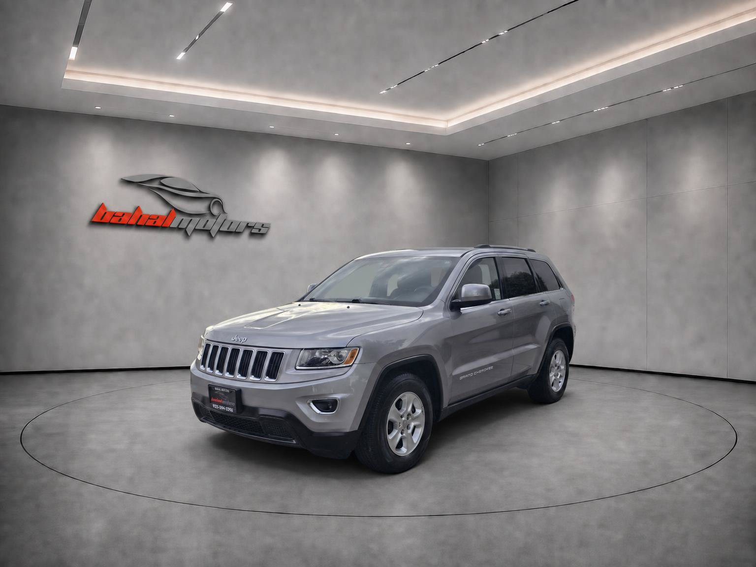 Used 2015 Jeep Grand Cherokee Laredo w/ Quick Order Package 23E RWD image 3