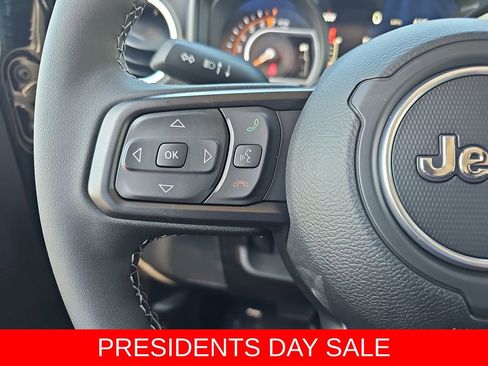 New 2025 Jeep Gladiator Willys image 16