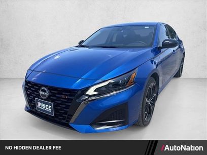 Used 2025 Nissan Altima 2.5 SR