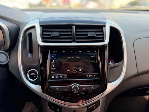 Used 2018 Chevrolet Sonic Premier FWD image 40