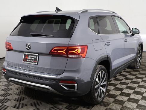 Used 2022 Volkswagen Taos SE image 8