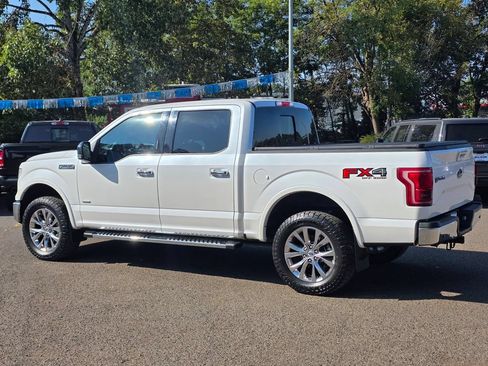 Used 2017 Ford F150 Lariat w/ Equipment Group 502A Luxury AWD/4WD image 35