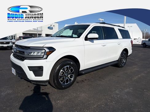 Used 2024 Ford Expedition Max XLT AWD/4WD image 1