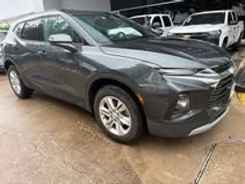 Used 2020 Chevrolet Blazer LT w/ Sound & Technology Package FWD image 1