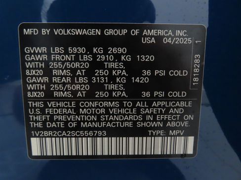 New 2025 Volkswagen Atlas SEL image 28