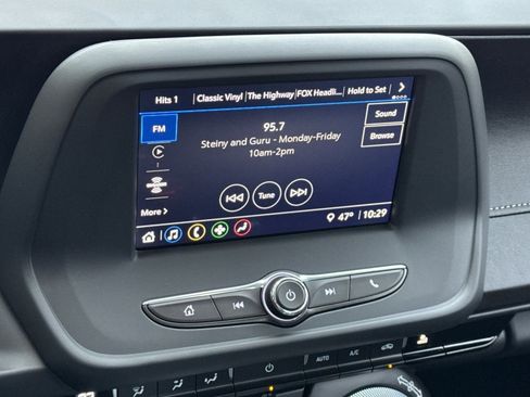 Used 2023 Chevrolet Camaro LT image 20