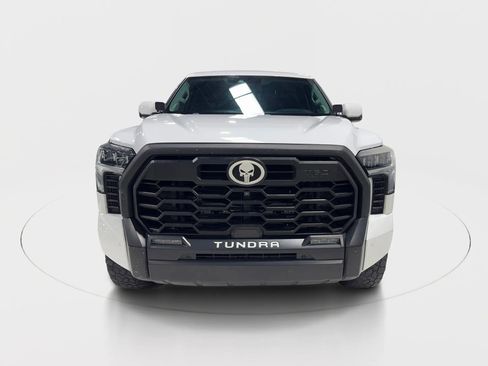 Used 2022 Toyota Tundra Limited w/ TRD Off-Road Package image 5