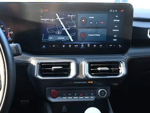 Used 2025 Ford Mustang GT Premium image 17