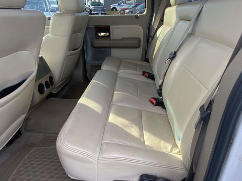 Used 2004 Ford F150 Lariat image 10