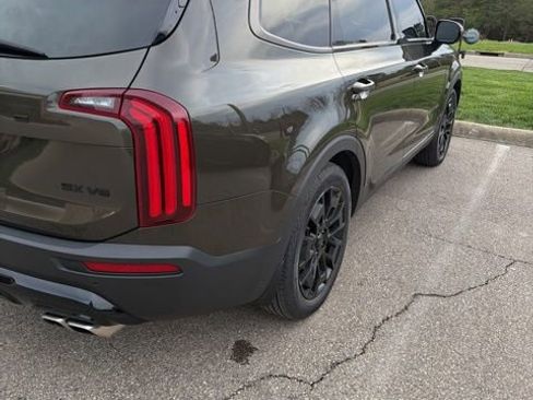 Used 2021 Kia Telluride SX w/ Nightfall Edition Package image 5