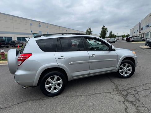 Used 2010 Toyota RAV4 Limited AWD/4WD image 13