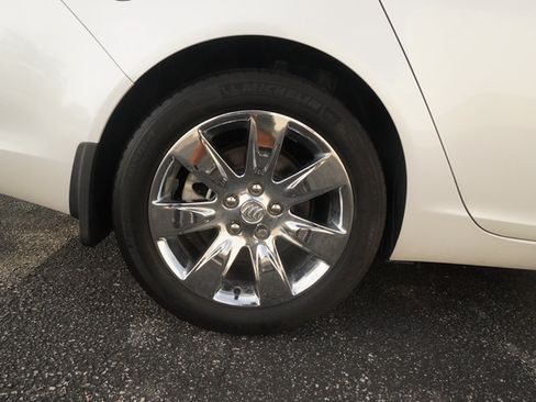 Used 2016 Buick Regal Premium w/ Driver Confidence Package #1 FWD image 36