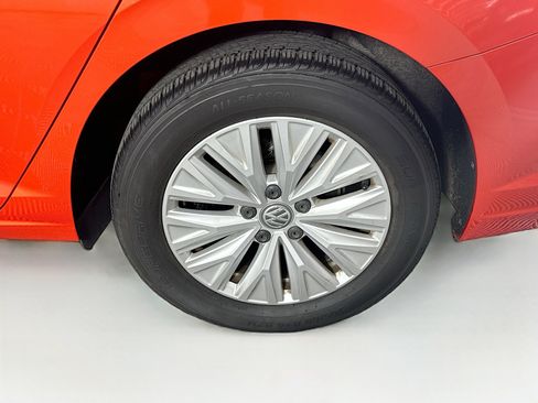 Used 2019 Volkswagen Jetta S w/ Driver Assistance Package image 11