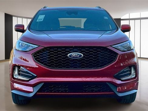 Used 2023 Ford Edge ST-Line image 2