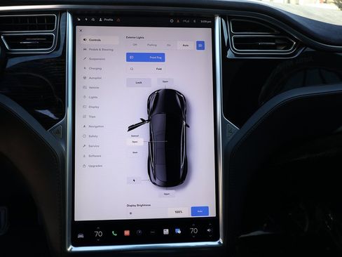 Used 2017 Tesla Model S 100D image 45