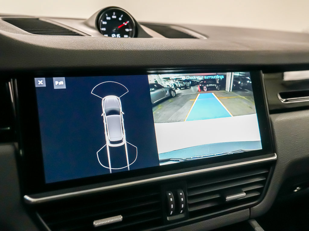 Certified 2021 Porsche Cayenne S AWD/4WD image 29