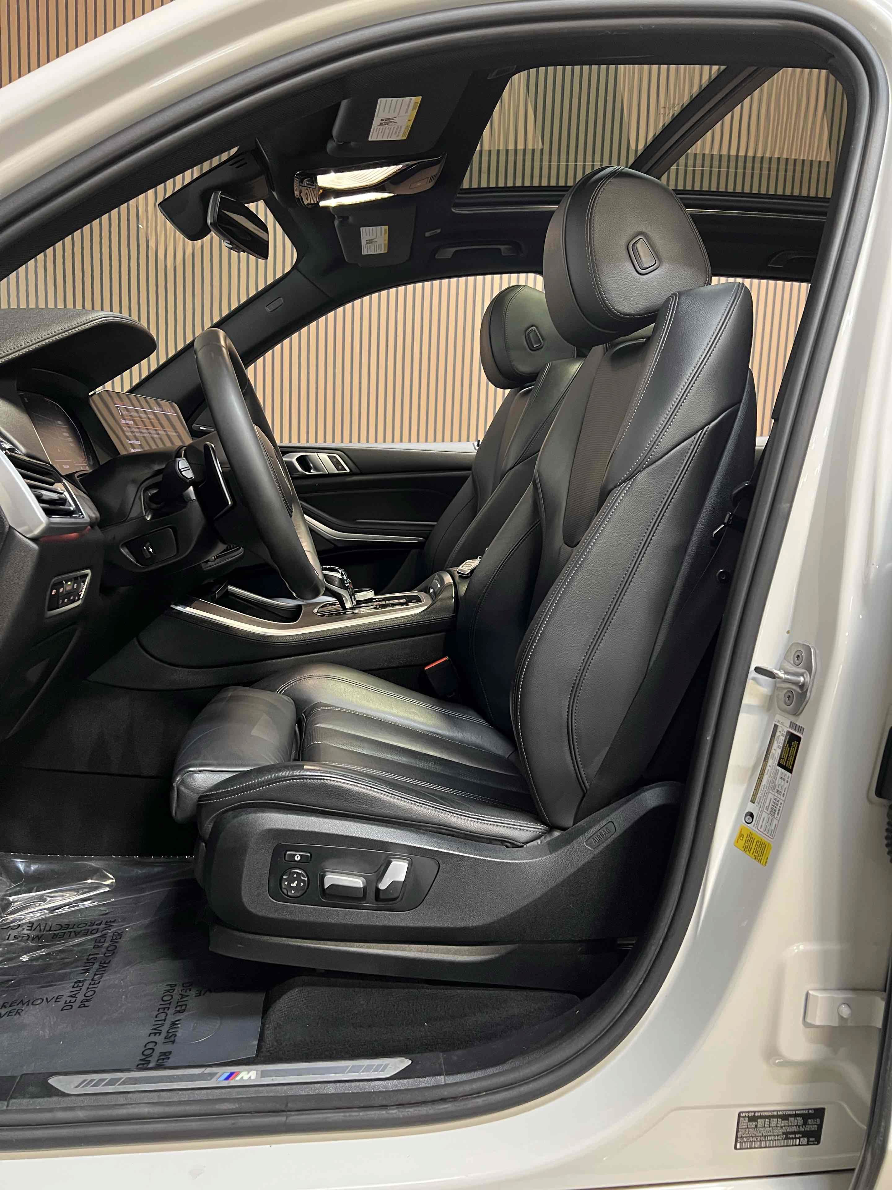 Used 2020 BMW X5 sDrive40i w/ M Sport Package RWD image 53