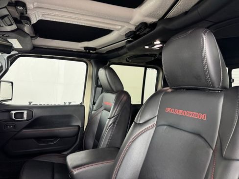 Used 2020 Jeep Gladiator Rubicon image 17