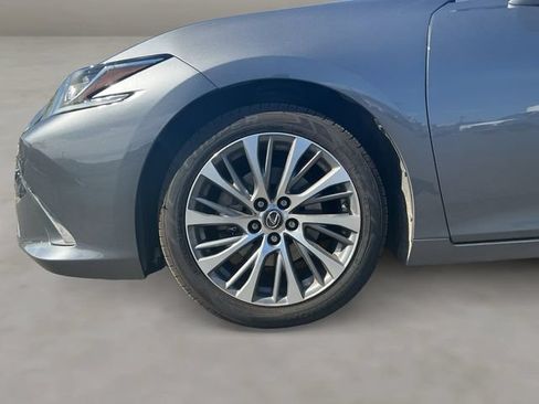 Used 2020 Lexus ES 350 w/ Premium Package FWD image 19