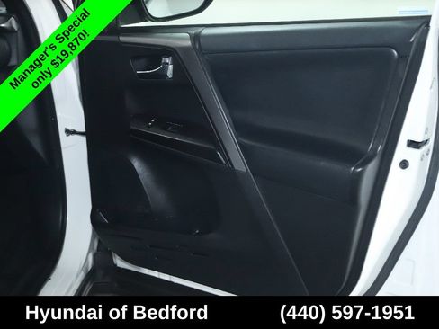 Used 2017 Toyota RAV4 SE w/ Power Extra Value Package AWD/4WD image 35