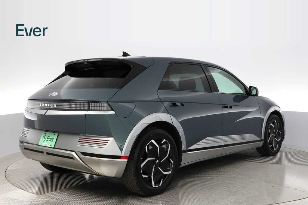 Used 2024 Hyundai Ioniq 5 Limited RWD image 3