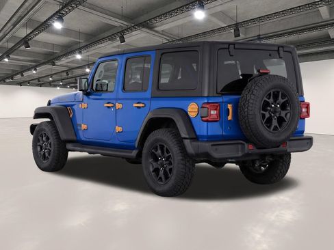 Used 2021 Jeep Wrangler Unlimited Sport AWD/4WD image 3