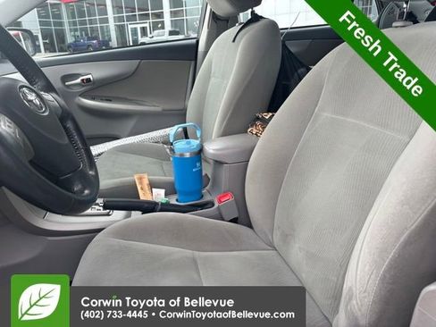 Used 2013 Toyota Corolla LE w/ Premium Complete Pkg image 15