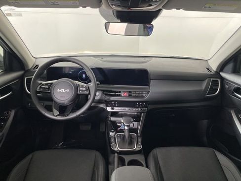 New 2026 Kia Seltos EX image 33