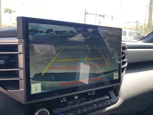 New 2026 Toyota Tundra Limited AWD/4WD image 17