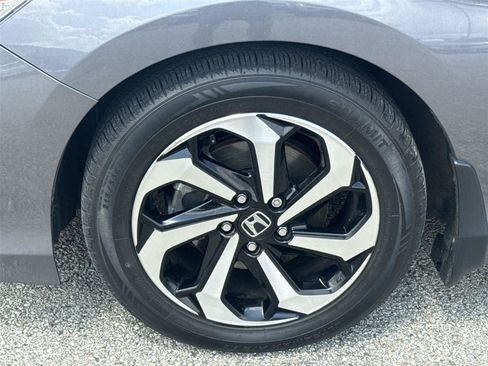 Used 2016 Honda Accord EX-L image 13