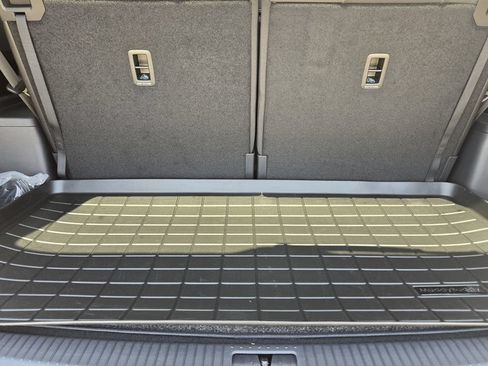 New 2026 Volkswagen Atlas SE FWD image 29