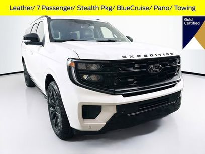 Certified 2025 Ford Expedition Max Platinum w/ Stealth Appearance Package