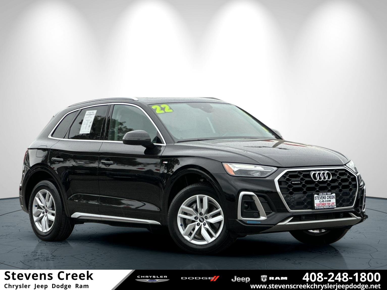 Used 2022 Audi Q5 2.0T Premium w/ Convenience Package AWD/4WD image 1