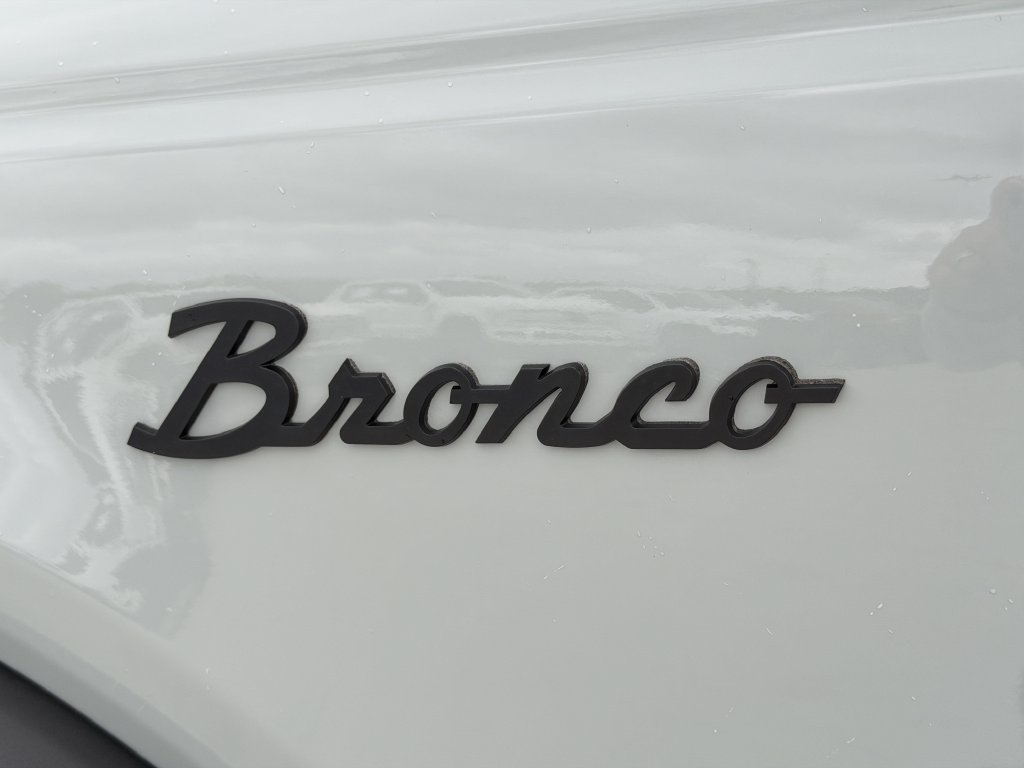 Used 2024 Ford Bronco Black Diamond AWD/4WD image 10