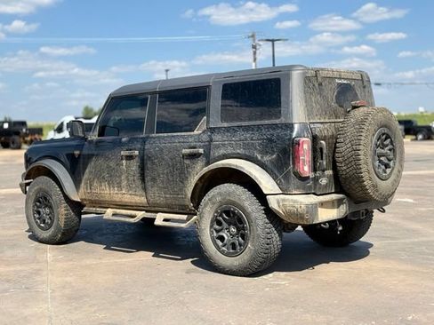 Used 2024 Ford Bronco Badlands w/ Sasquatch Package AWD/4WD image 2