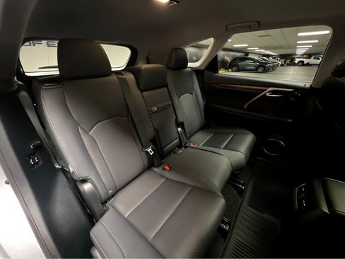 Certified 2022 Lexus RX 350L Premium w/ Premium Package image 23
