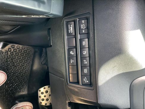 Used 2025 Toyota Tundra TRD Pro AWD/4WD image 34